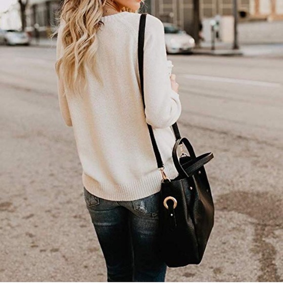 women knitted sweater - Picture 2 of 5